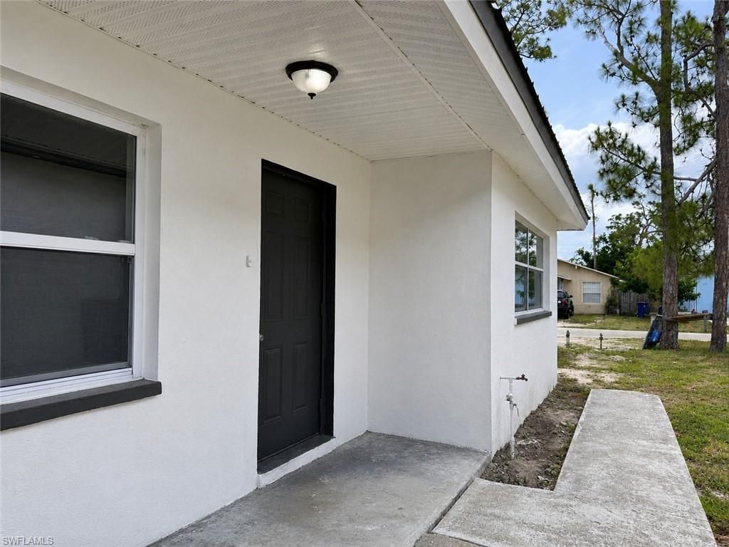 5422 9th AVE, Fort Myers, FL 33907
