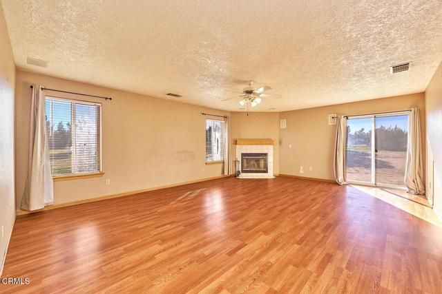 7176 Cataba Road, Oak Hills, CA 92344