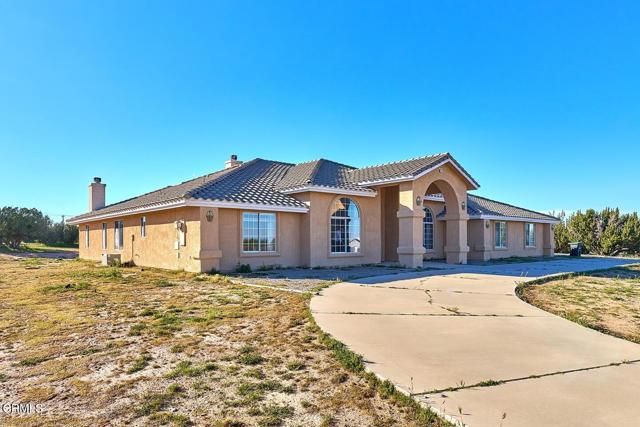 7176 Cataba Road, Oak Hills, CA 92344