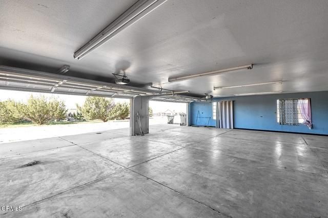 7176 Cataba Road, Oak Hills, CA 92344