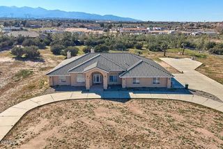 7176 Cataba Road, Oak Hills, CA 92344