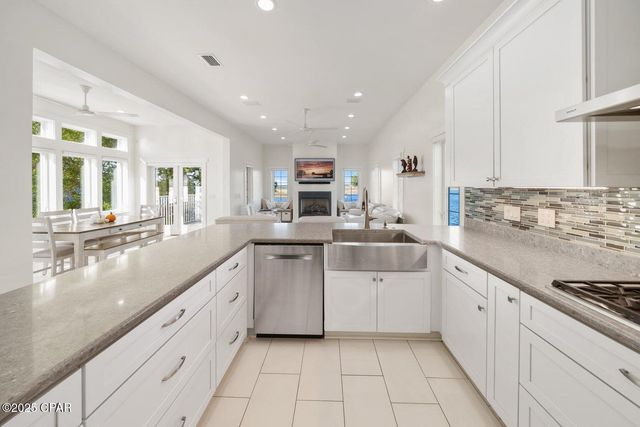 6701 Yacht Club Drive, Panama City, FL 32401