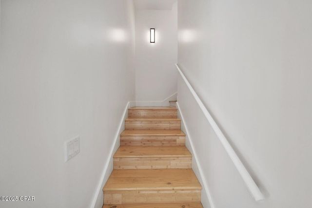 6701 Yacht Club Drive, Panama City, FL 32401