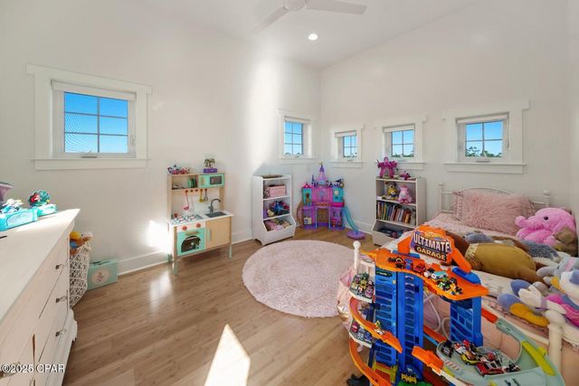 6701 Yacht Club Drive, Panama City, FL 32401