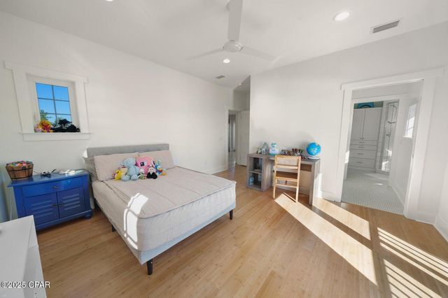 6701 Yacht Club Drive, Panama City, FL 32401