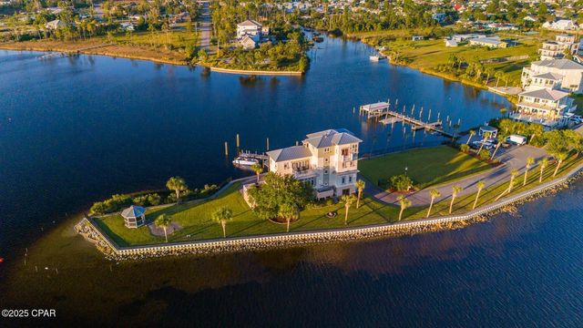 6701 Yacht Club Drive, Panama City, FL 32401