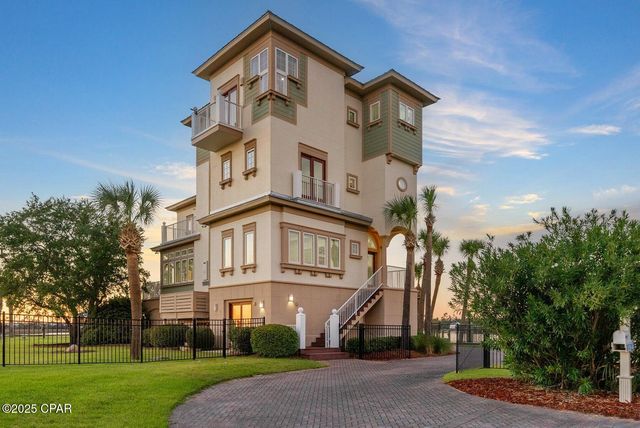 6701 Yacht Club Drive, Panama City, FL 32401