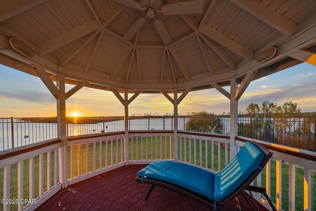 6701 Yacht Club Drive, Panama City, FL 32401