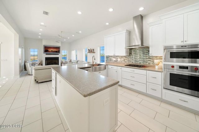 6701 Yacht Club Drive, Panama City, FL 32401