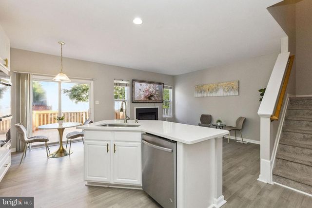 44310 SILKWORTH TER, Ashburn, VA 20147