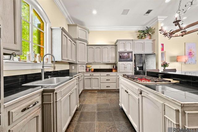 1650 Cameron Ave, Baton Rouge, LA 70806