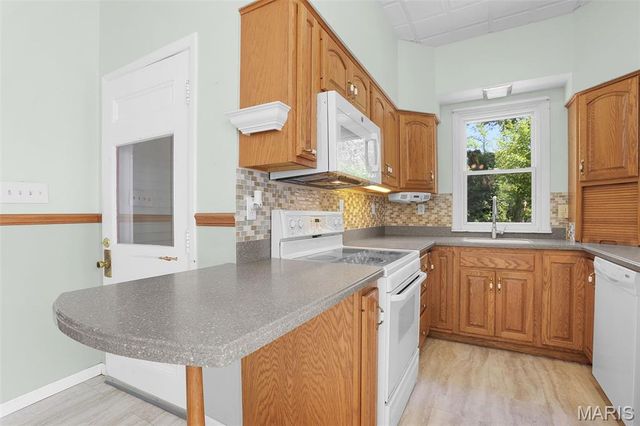 2408 Edwards Street, Alton, IL 62002