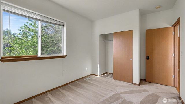 5316 31st Avenue S, Seattle, WA 98108