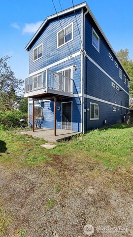 5316 31st Avenue S, Seattle, WA 98108