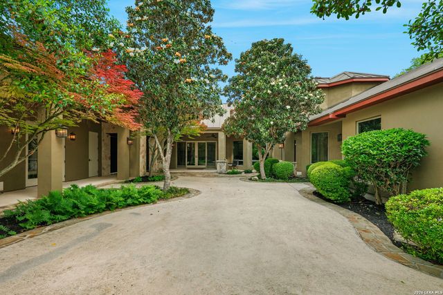 8813 Jodhpur, Boerne, TX 78015