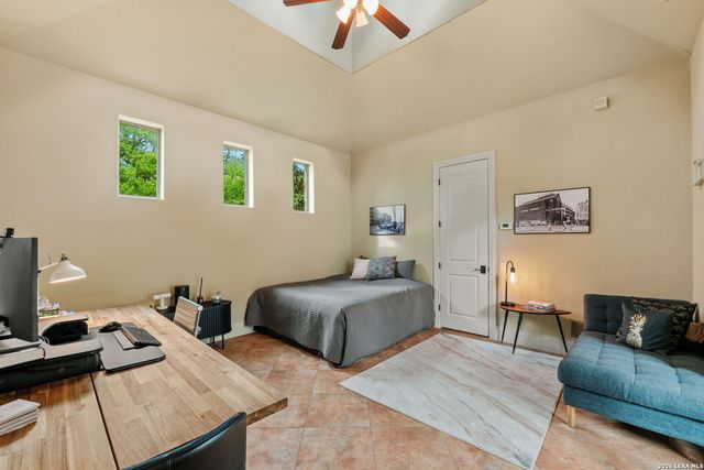 8813 Jodhpur, Boerne, TX 78015