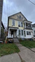 32 Waverly Place 34, Utica, NY 13502