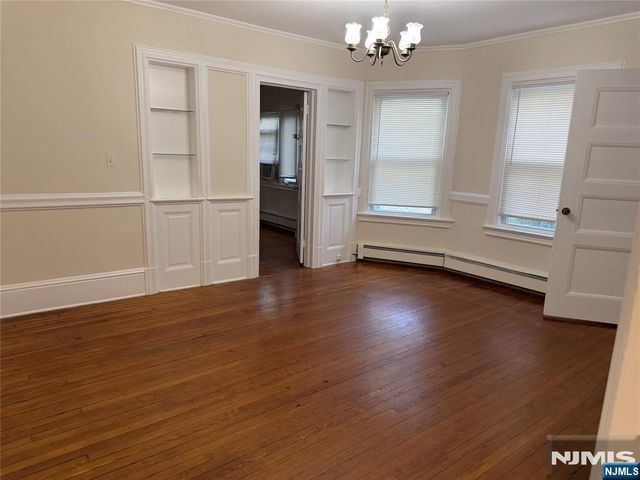 35 Gates Avenue 1, Montclair, NJ 07042