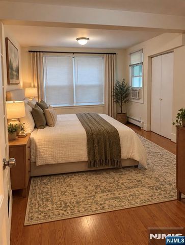 35 Gates Avenue 1, Montclair, NJ 07042