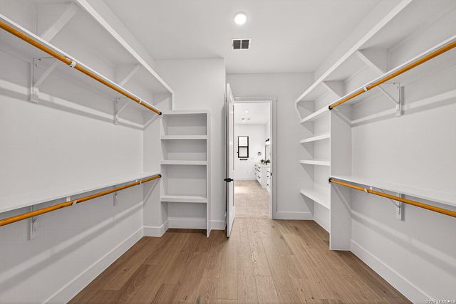 344 Buckskin, Bandera, TX 78003