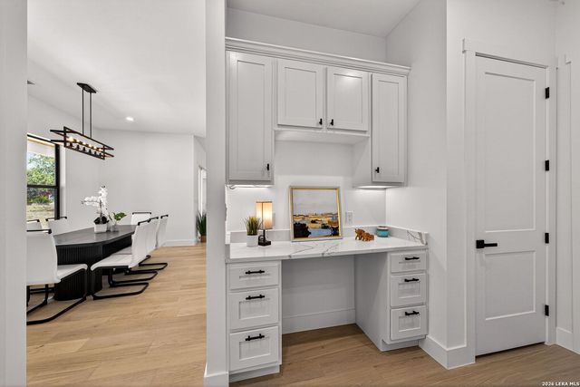 344 Buckskin, Bandera, TX 78003