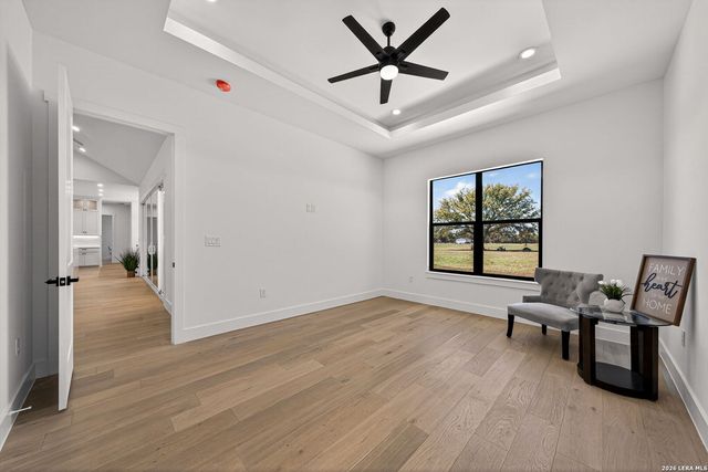 344 Buckskin, Bandera, TX 78003