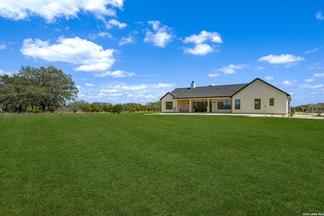 344 Buckskin, Bandera, TX 78003