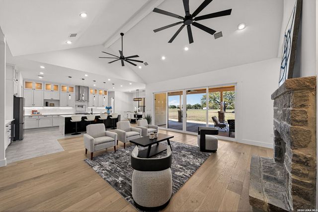 344 Buckskin, Bandera, TX 78003