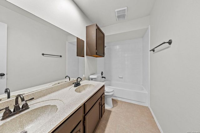 10338 COUNTRY VIS, San Antonio, TX 78240