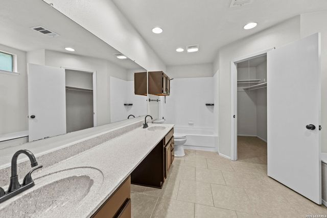 10338 COUNTRY VIS, San Antonio, TX 78240