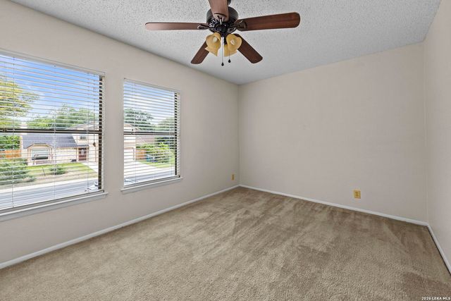 10338 COUNTRY VIS, San Antonio, TX 78240