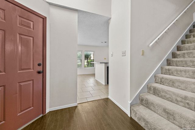 10338 COUNTRY VIS, San Antonio, TX 78240