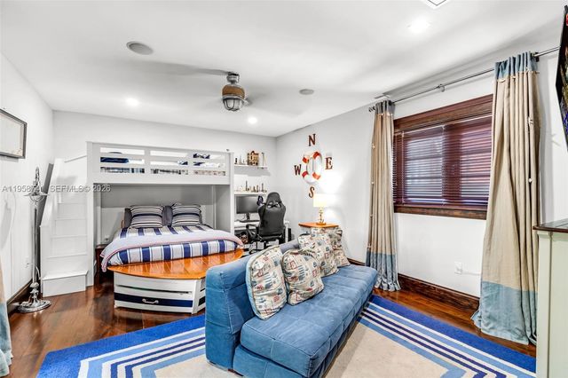 1398 Bay Drive, Miami Beach, FL 33141