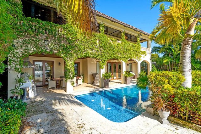 1398 Bay Drive, Miami Beach, FL 33141
