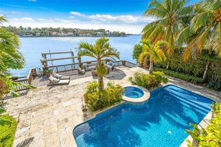 1398 Bay Drive, Miami Beach, FL 33141