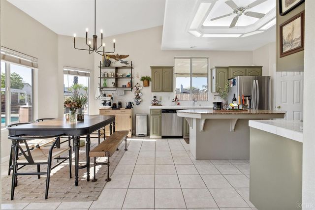 1007 W Saffron Street, Hanford, CA 93230