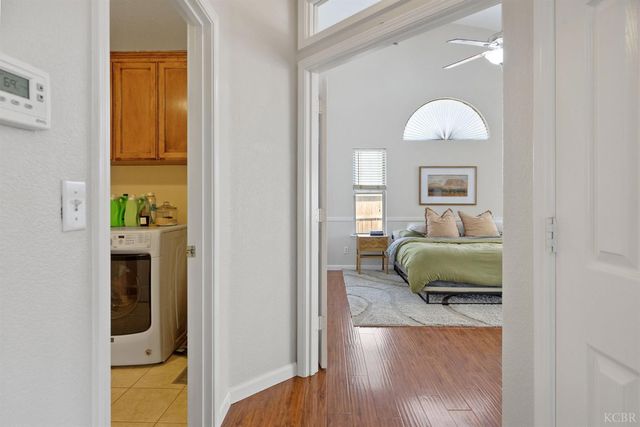 1007 W Saffron Street, Hanford, CA 93230