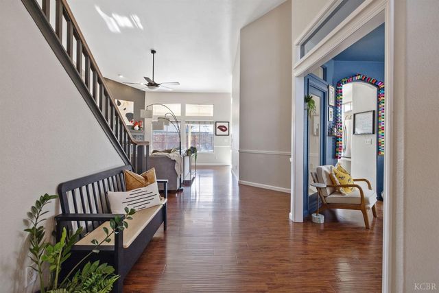 1007 W Saffron Street, Hanford, CA 93230