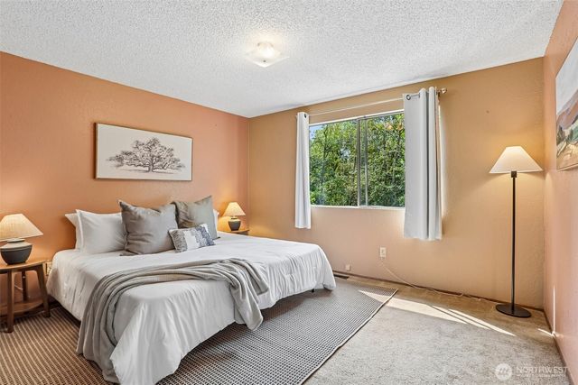 6845 NE 191st Street, Kenmore, WA 98028