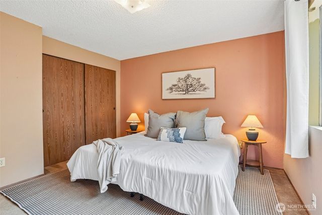 6845 NE 191st Street, Kenmore, WA 98028