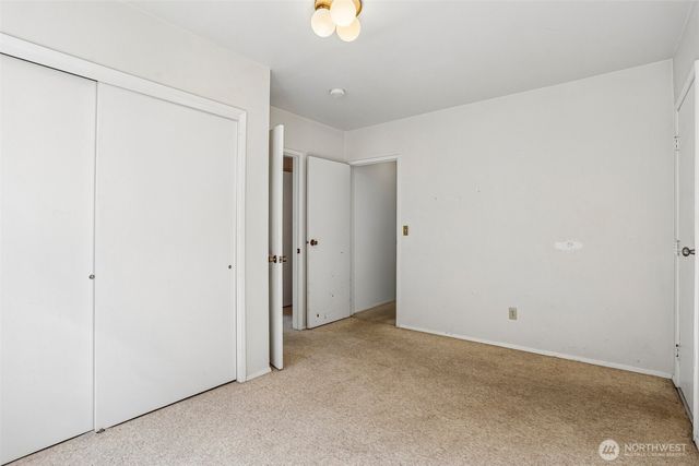 6845 NE 191st Street, Kenmore, WA 98028