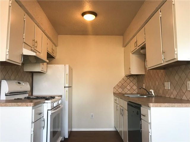 1203 W 49th ST D, Austin, TX 78756