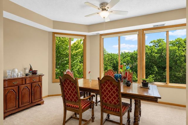 5985 Rowland Road 302, Minnetonka, MN 55343