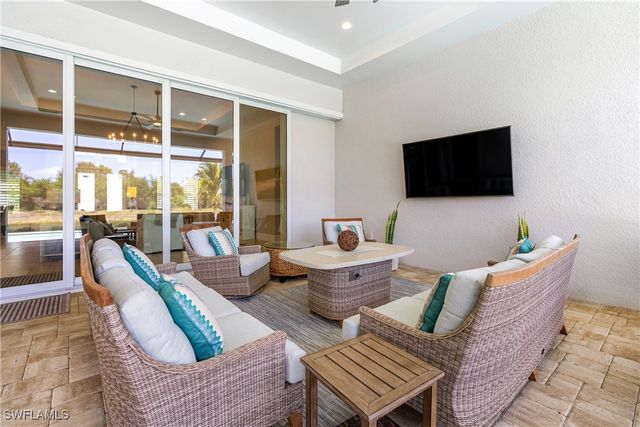 14250 Galley CT, Naples, FL 34114