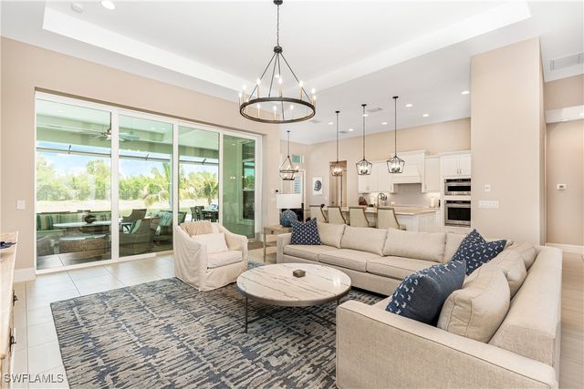 14250 Galley CT, Naples, FL 34114