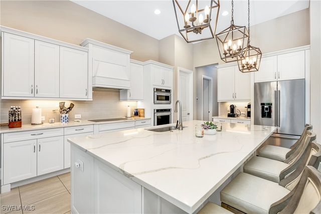 14250 Galley CT, Naples, FL 34114