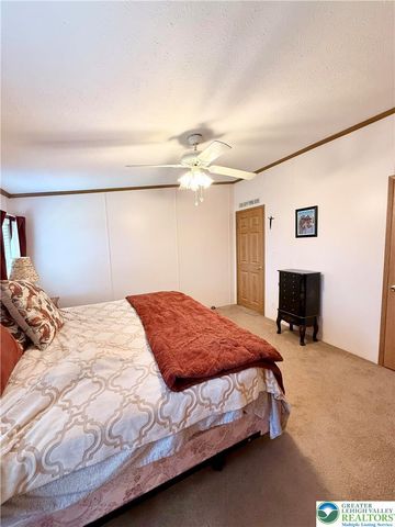 1190 Grange Road W11, Lower Macungie Twp, PA 18106