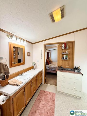 1190 Grange Road W11, Lower Macungie Twp, PA 18106