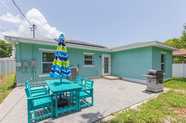1922 MELROSE AVENUE S, St Petersburg, FL 33715