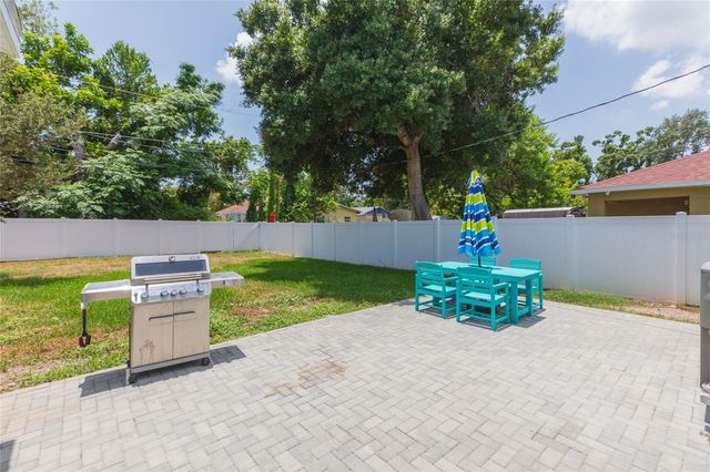 1922 MELROSE AVENUE S, St Petersburg, FL 33715